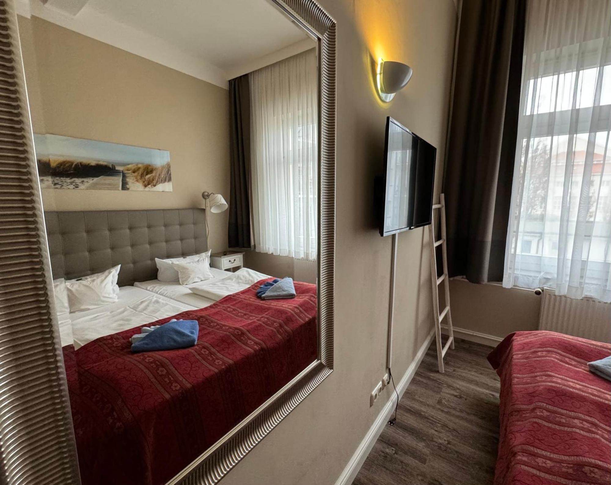 Hotel Villa Schwanebeck Binz Quarto foto