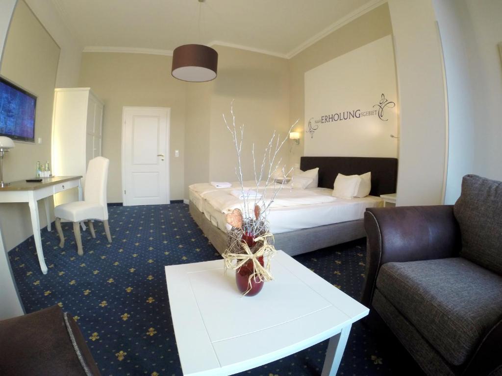 Hotel Villa Schwanebeck Binz Quarto foto